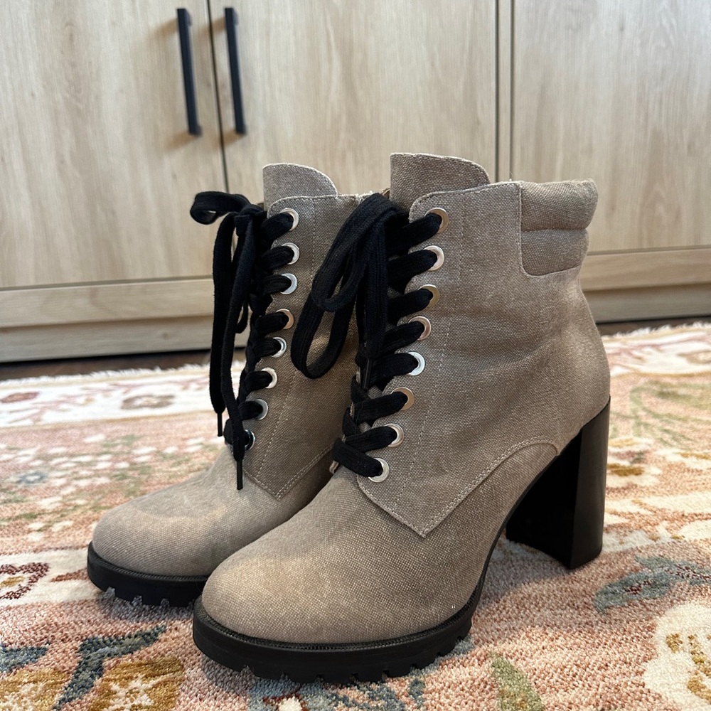 PAIGE Nicole Women's Tan Ankle Boots